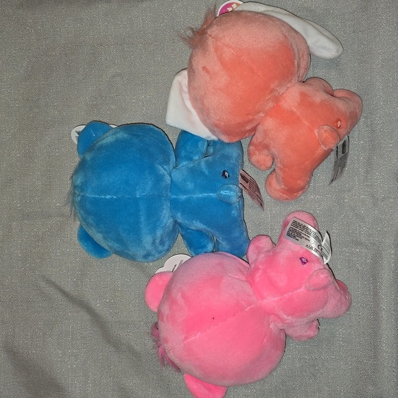 Hello Kitty and Friends CareBear Set Badtz-Maru Cinnamoroll Plush - Picture 2 of 3